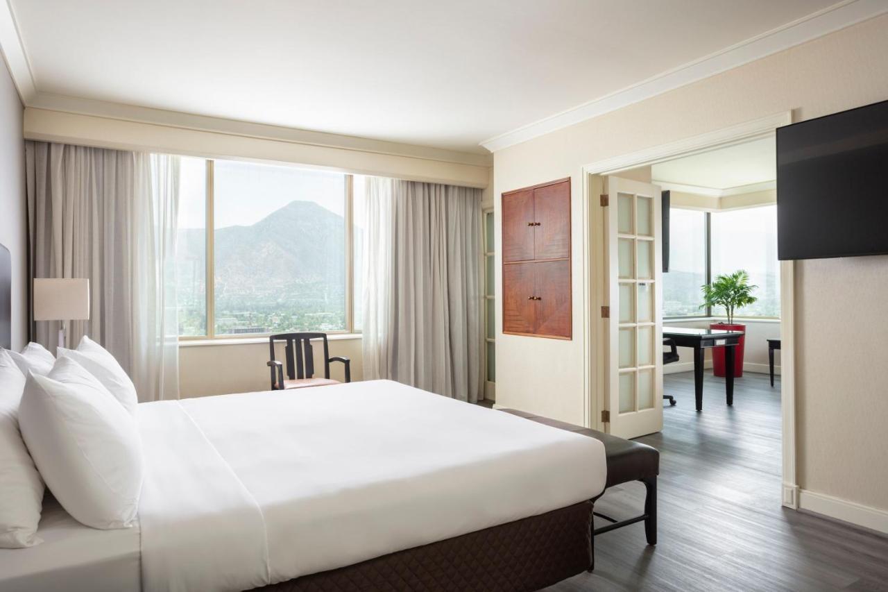 Santiago Marriott Hotel Dış mekan fotoğraf